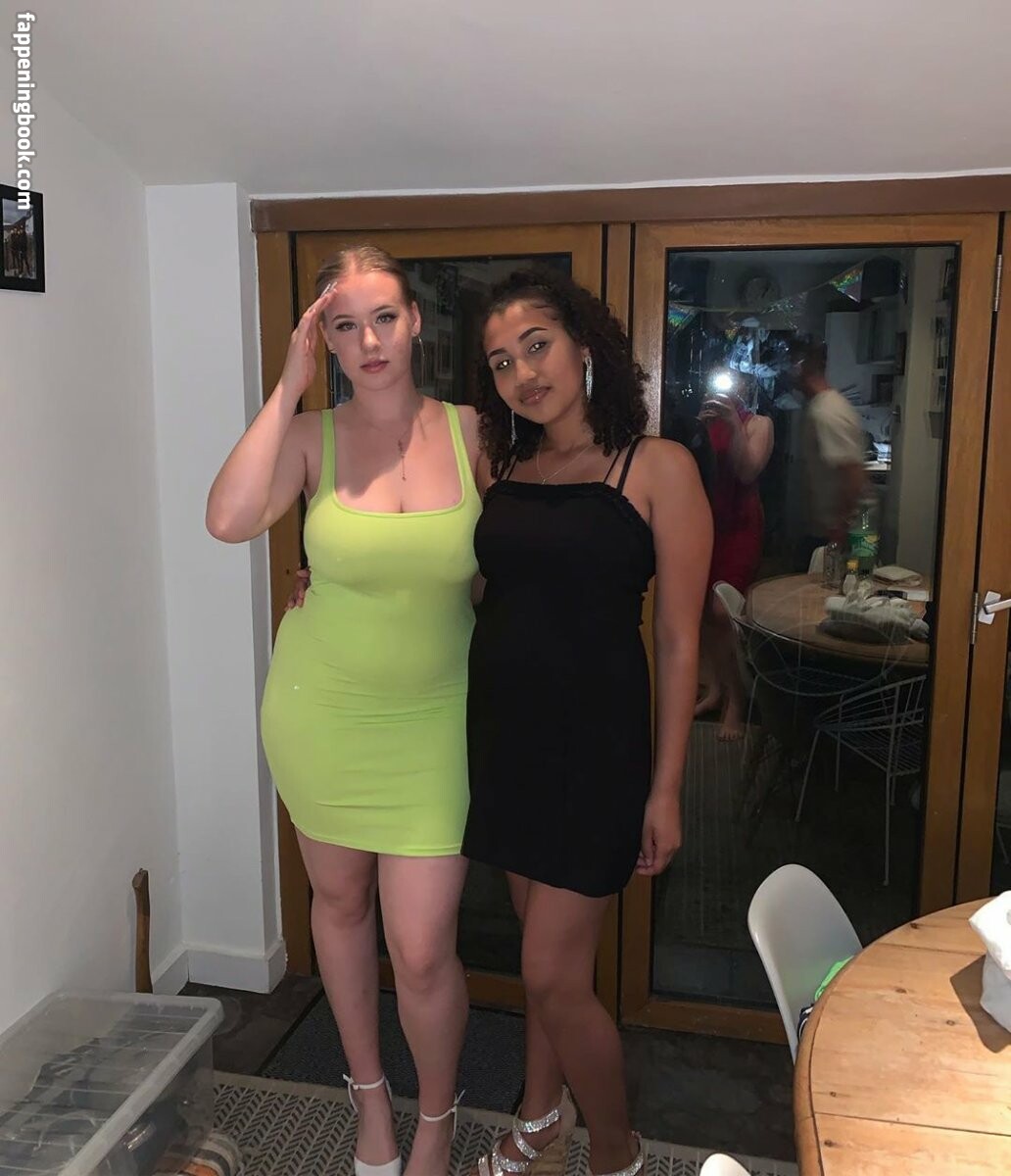 Ellie Onlyfans Nude Leaked Photos photo leak 34 of 47