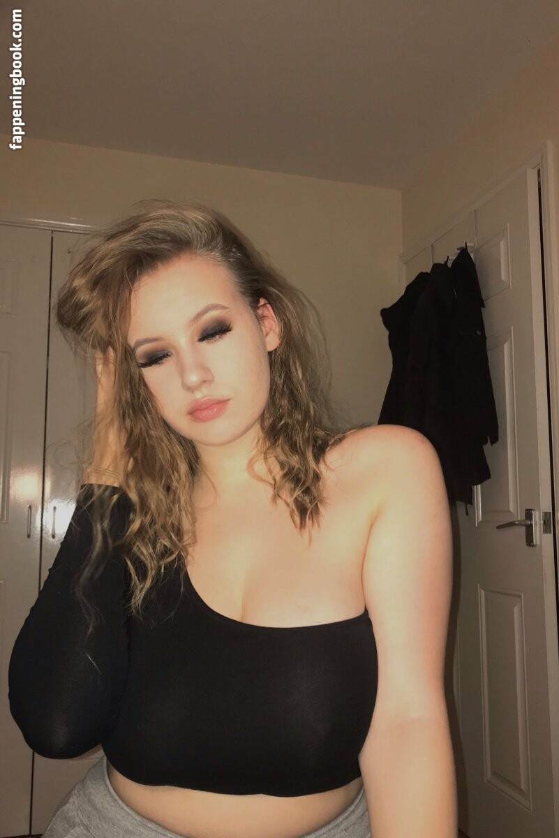 Ellie Onlyfans Nude Leaked Photos photo leak 44 of 47