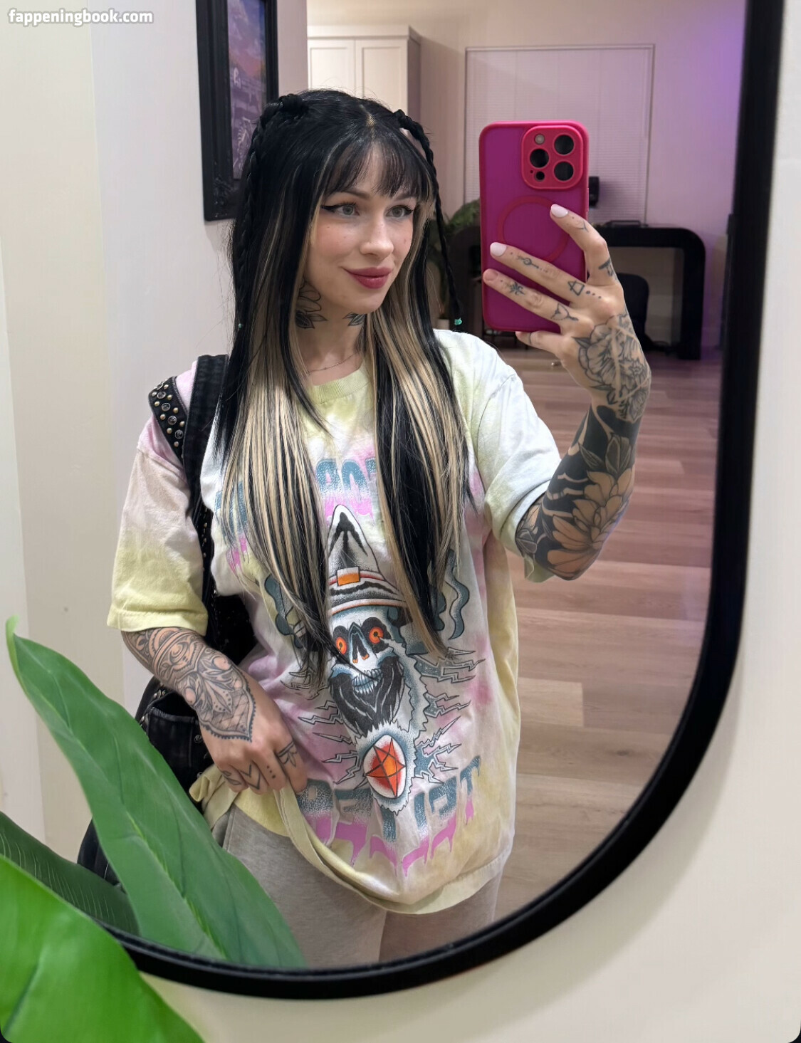 lindseyparanormal Onlyfans Nude Leaked Photos photo leak 12 of 35