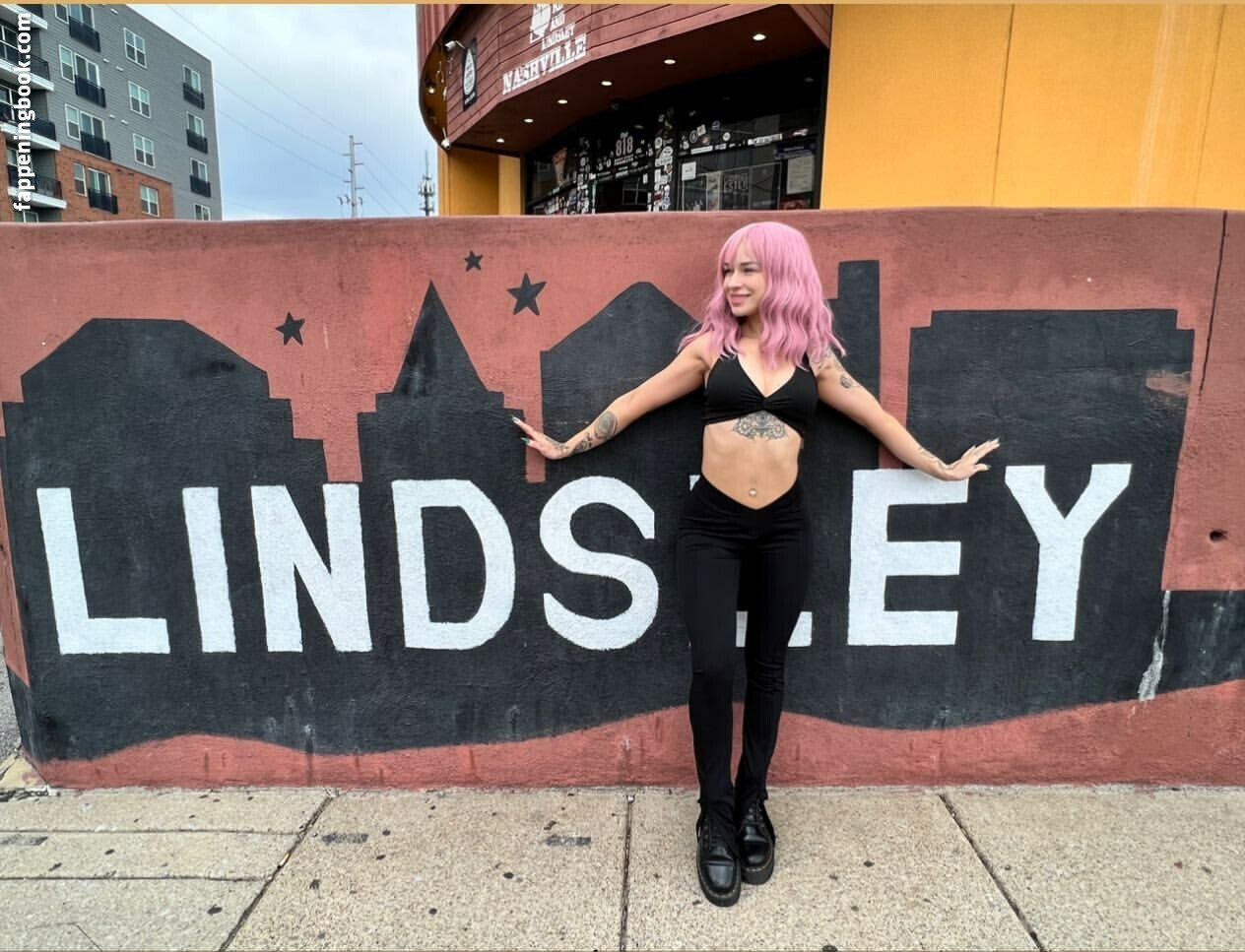 lindseyparanormal Onlyfans Nude Leaked Photos photo leak 34 of 35