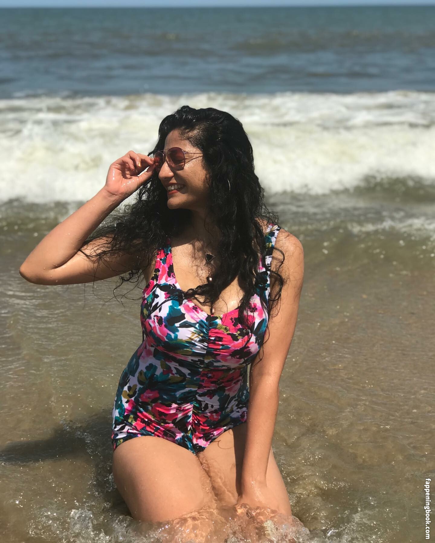 Komal Bhagat Onlyfans Nude Leaked Photos photo leak 14 of 40
