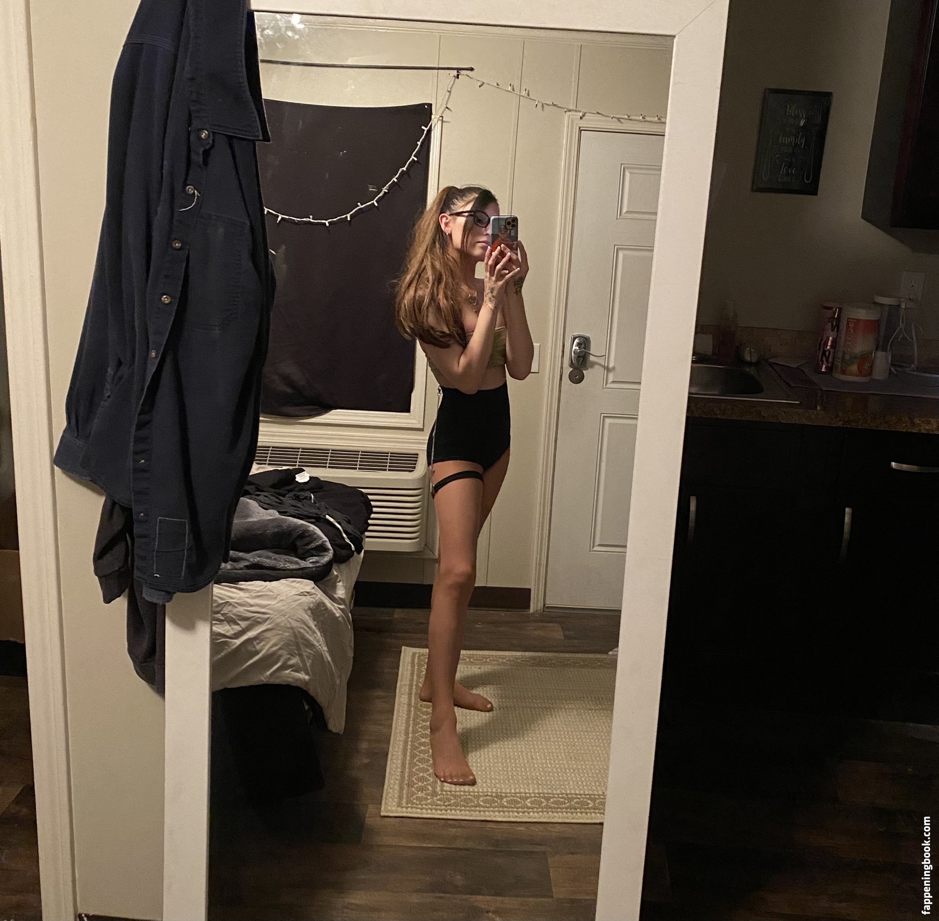 Tiffany Botello Onlyfans Nude Leaked Photos photo leak 40 of 49