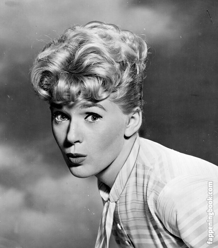 Connie Stevens Onlyfans Nude Leaked Photos photo leak 12 of 31