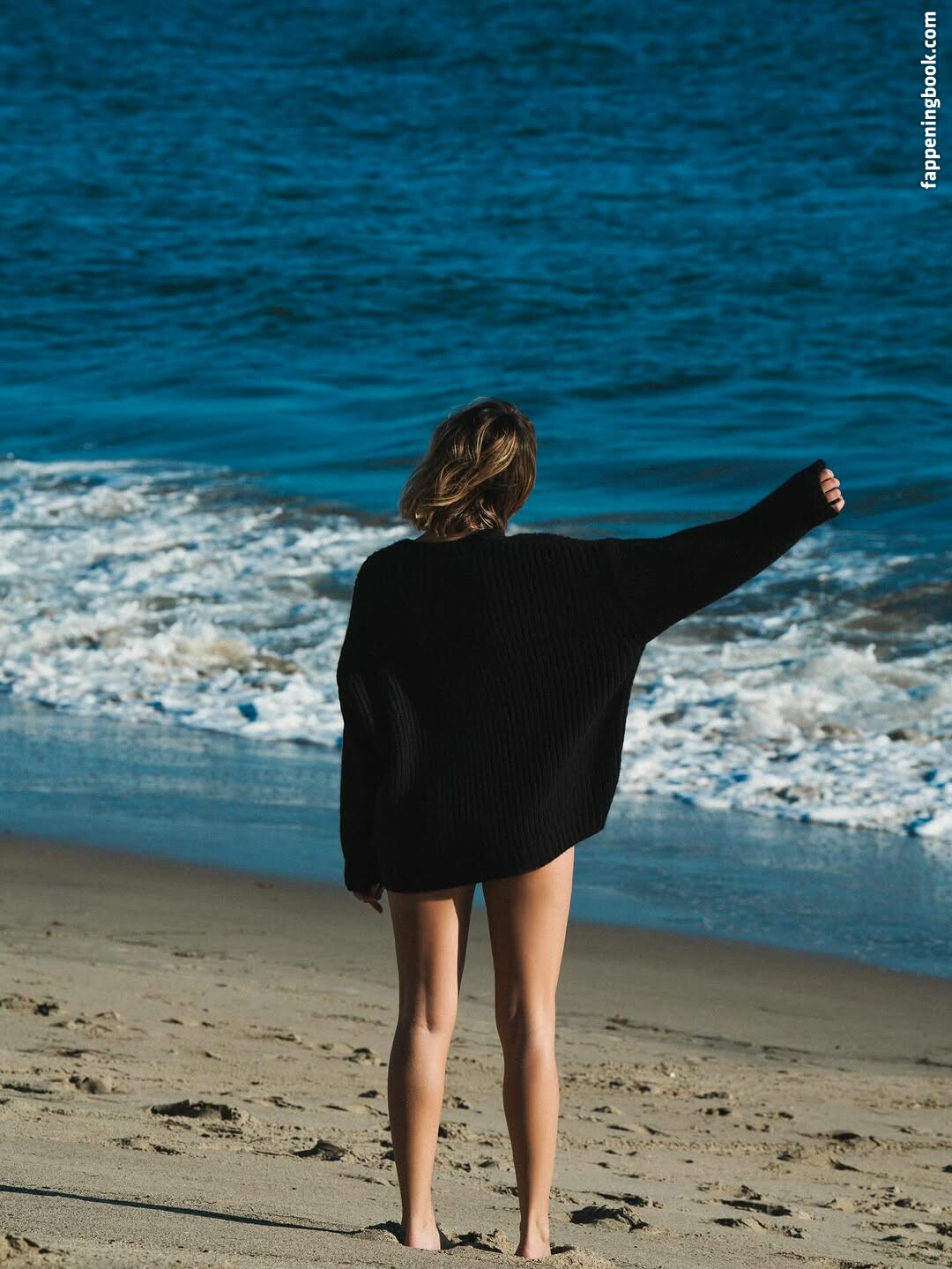 Bailee Madison Onlyfans Nude Leaked Photos photo leak 29 of 49