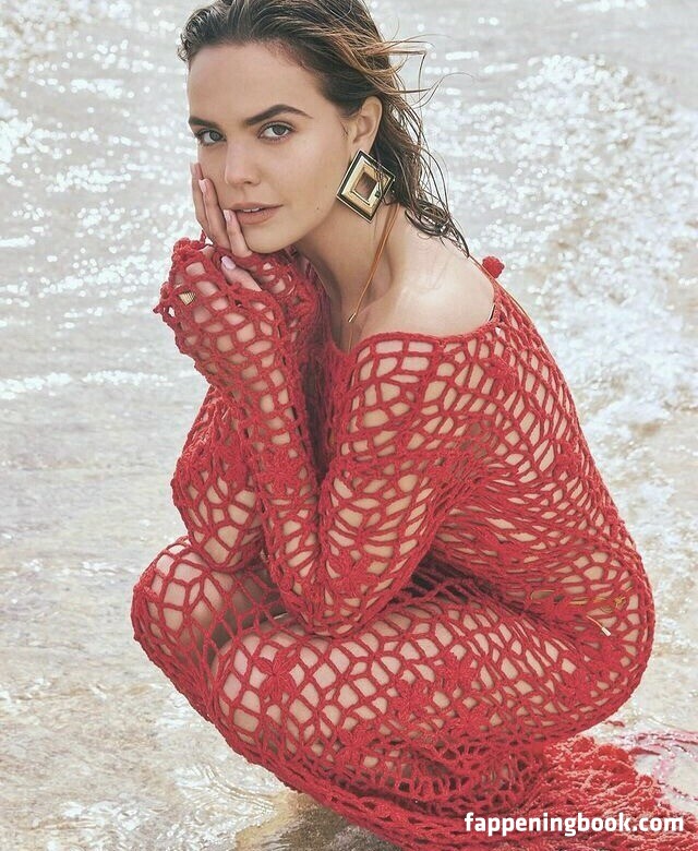 Bailee Madison Onlyfans Nude Leaked Photos photo leak 41 of 49