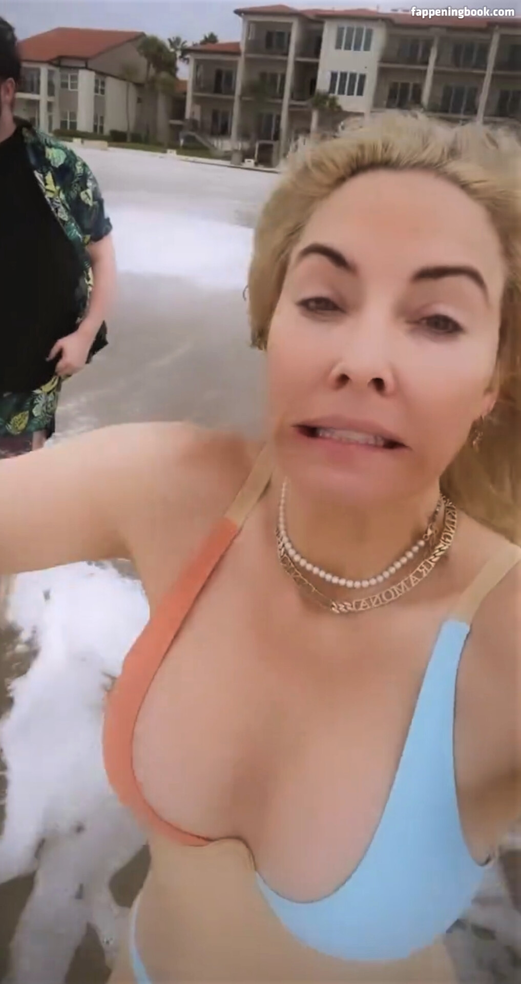 Whitney Cummings Onlyfans Nude Leaked Photos photo leak 40 of 48