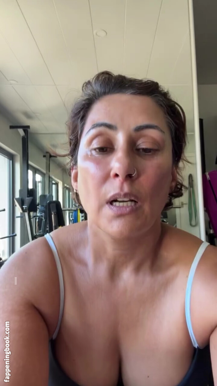 Saira Khan Onlyfans Nude Leaked Photos photo leak 30 of 45