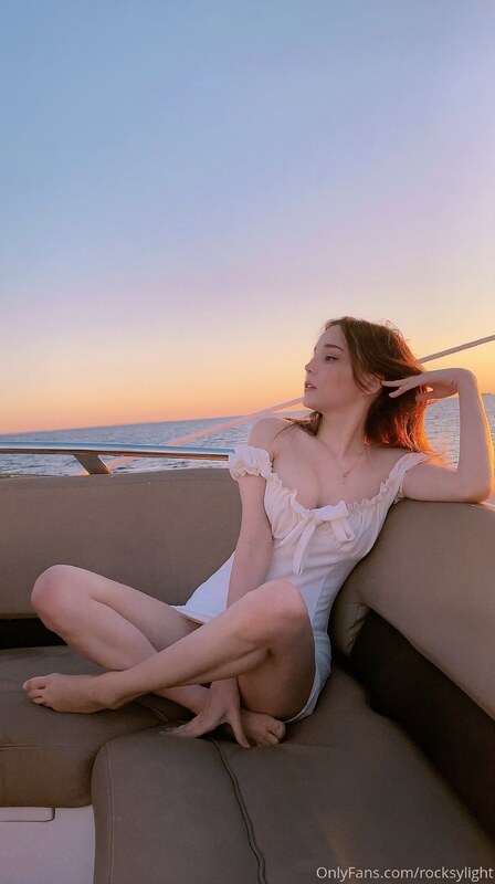 Rocksy Light / AlisaPikaPika Patreon Nude Leaks photo leak 7 of 4149