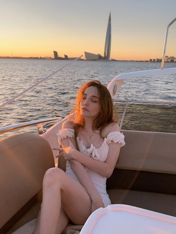 Rocksy Light / AlisaPikaPika Patreon Nude Leaks photo leak 10 of 4149