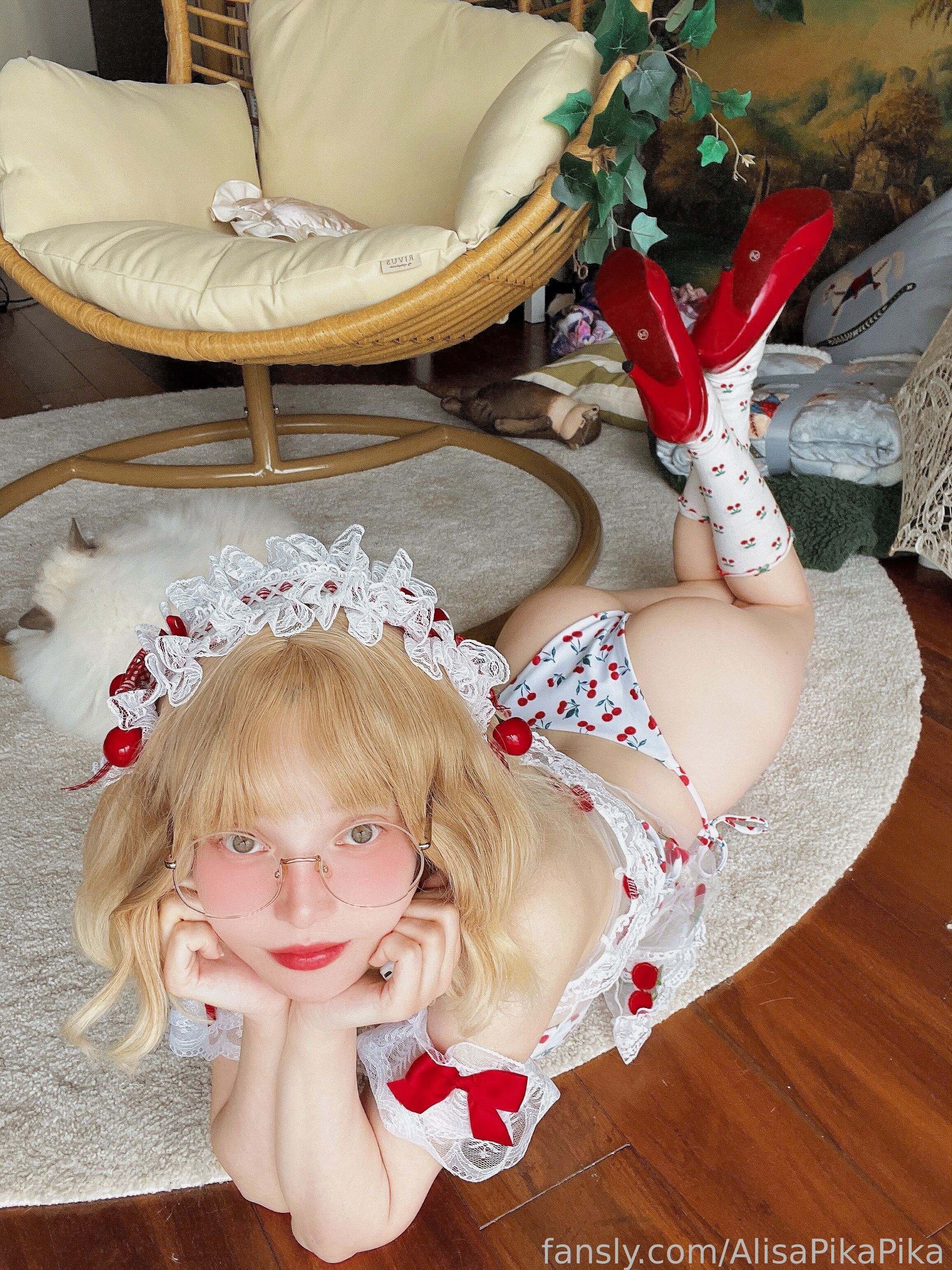 Rocksy Light / AlisaPikaPika Patreon Nude Leaks photo leak 1391 of 4149