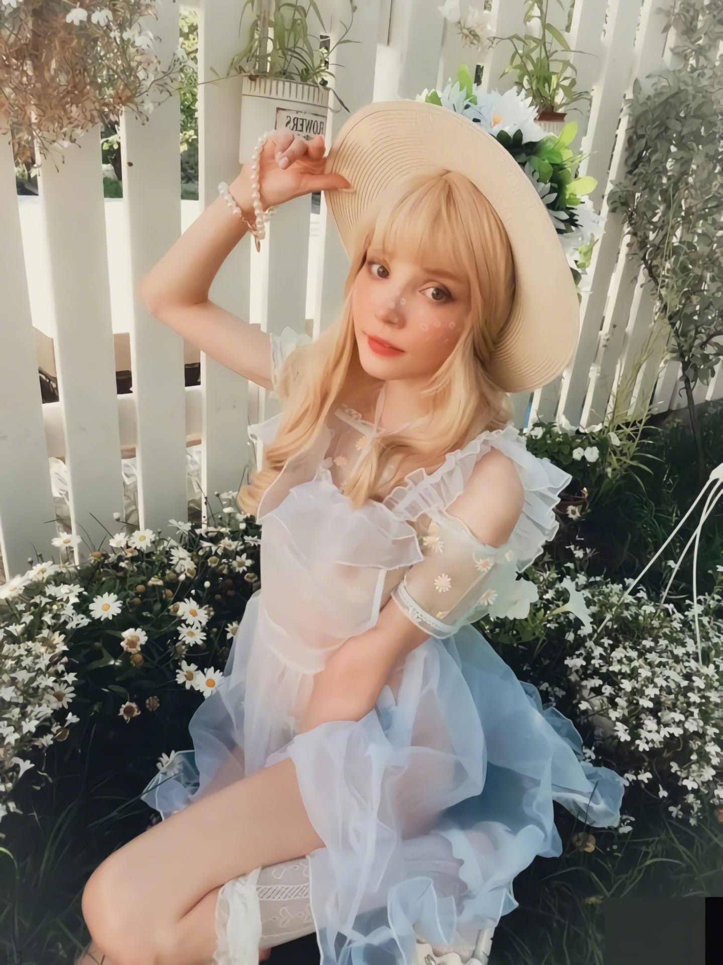 Rocksy Light / AlisaPikaPika Patreon Nude Leaks photo leak 2145 of 4149