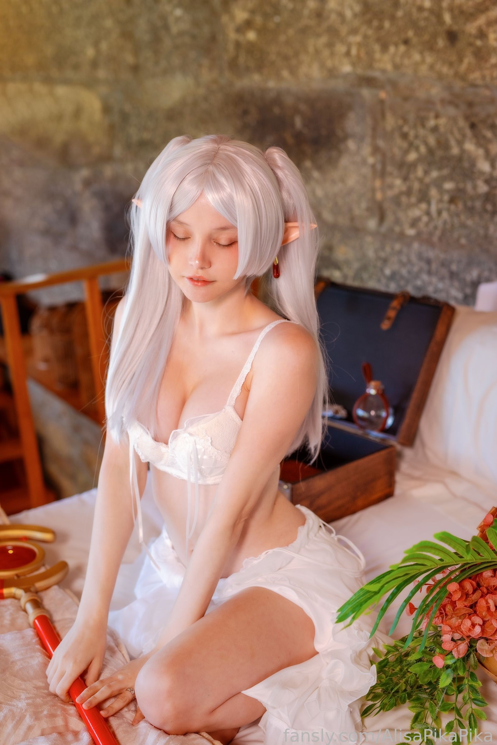 Rocksy Light / AlisaPikaPika Patreon Nude Leaks photo leak 2354 of 4149