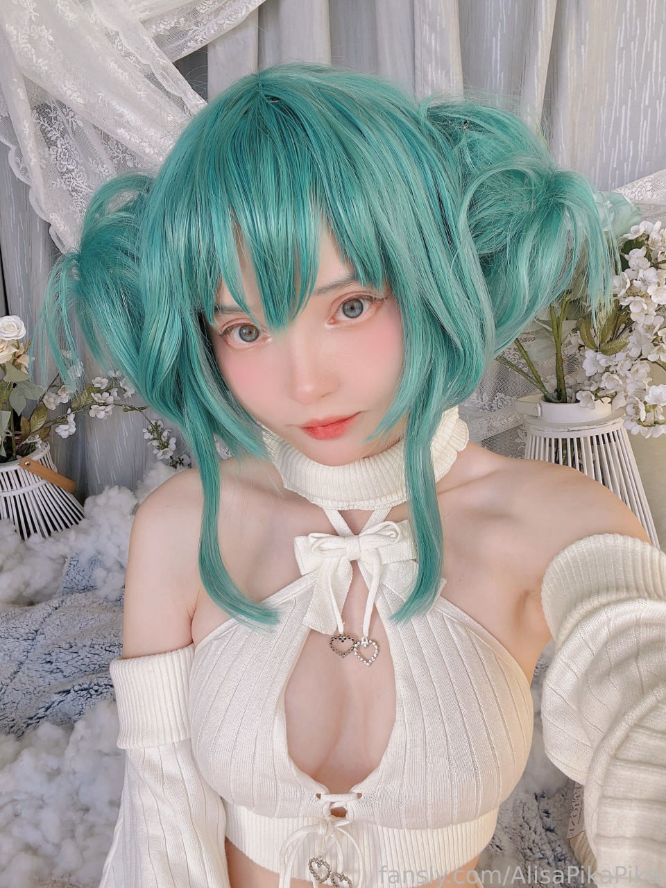 Rocksy Light / AlisaPikaPika Patreon Nude Leaks photo leak 2654 of 4149