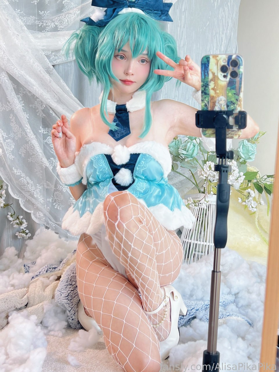 Rocksy Light / AlisaPikaPika Patreon Nude Leaks photo leak 2729 of 4149
