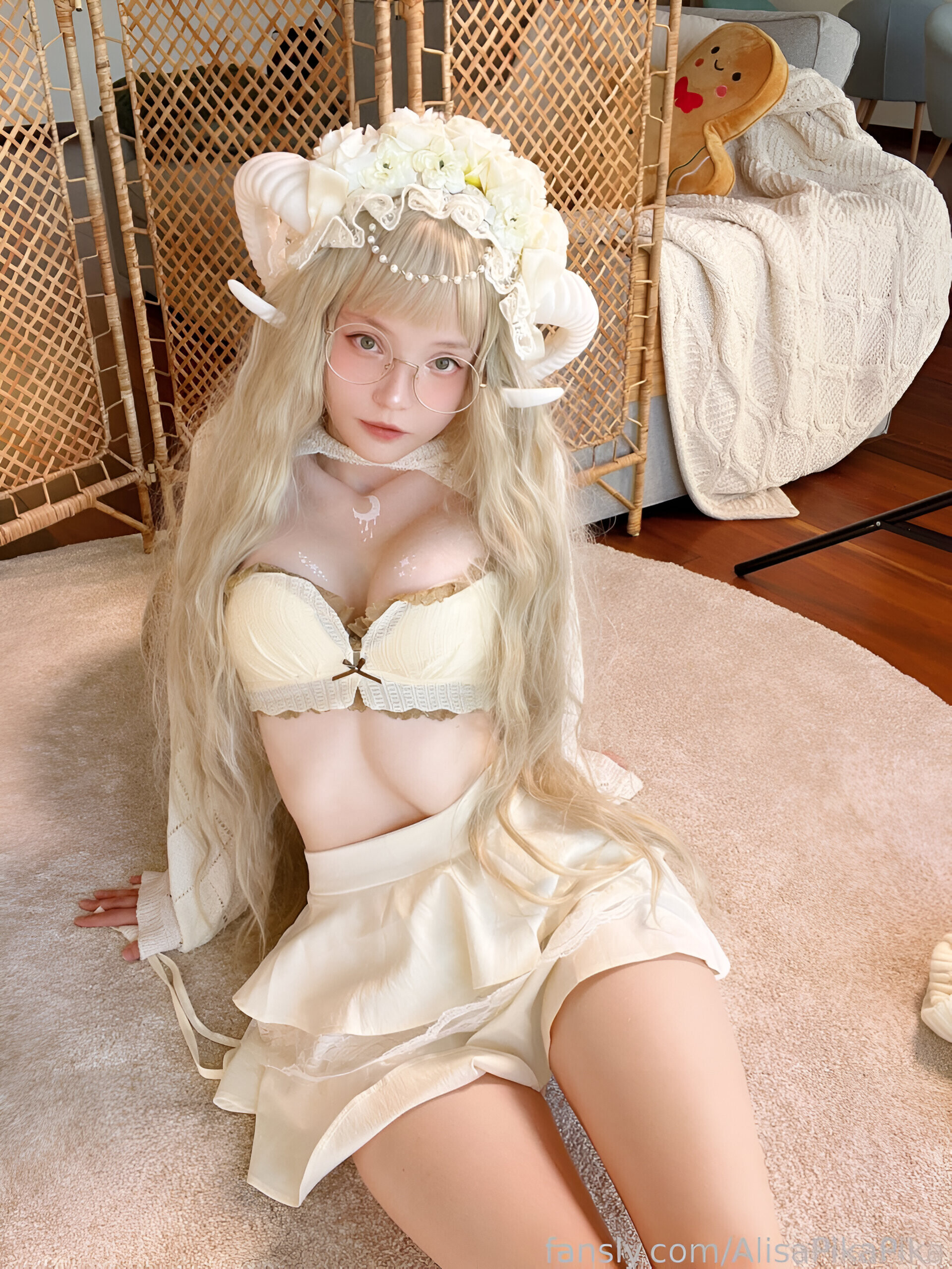 Rocksy Light / AlisaPikaPika Patreon Nude Leaks photo leak 3020 of 4149