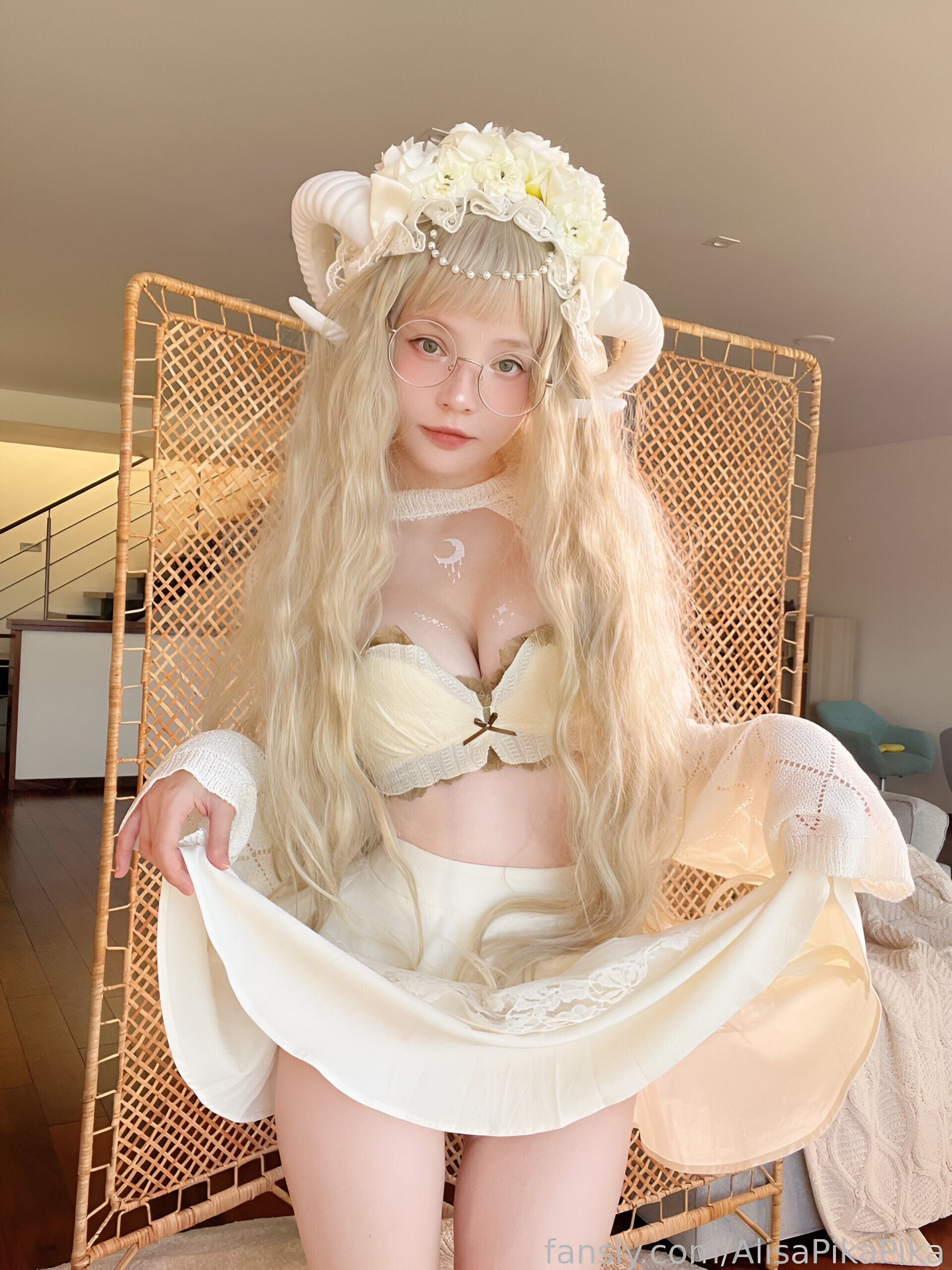 Rocksy Light / AlisaPikaPika Patreon Nude Leaks photo leak 3021 of 4149
