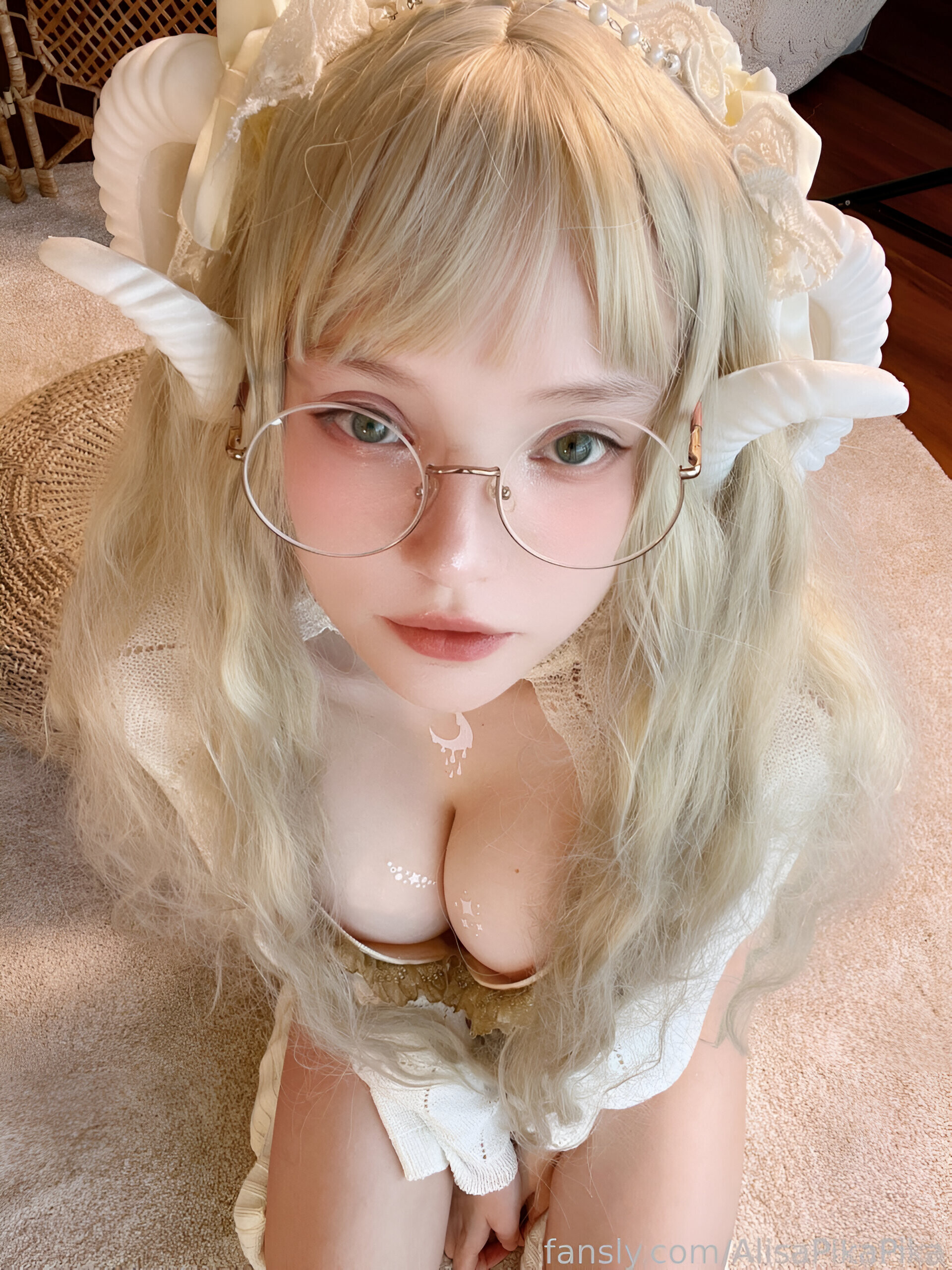 Rocksy Light / AlisaPikaPika Patreon Nude Leaks photo leak 3046 of 4149