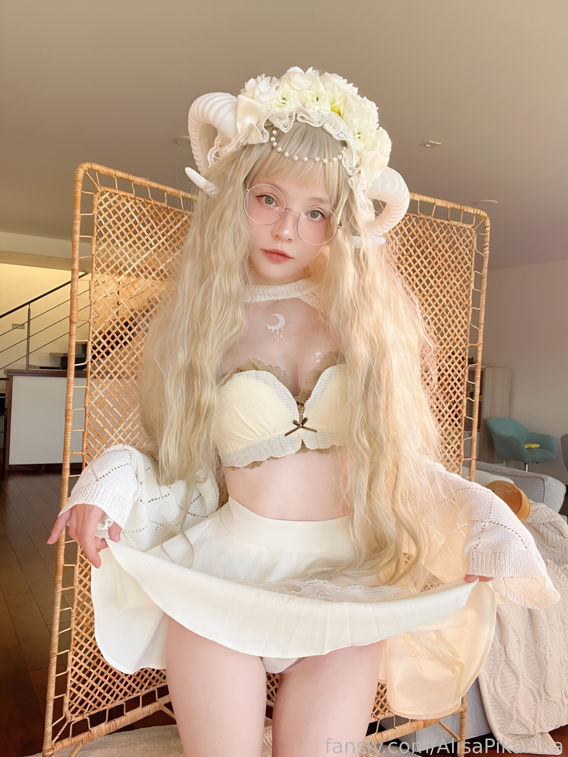 Rocksy Light / AlisaPikaPika Patreon Nude Leaks photo leak 3064 of 4149