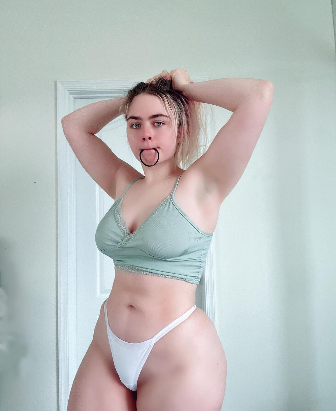 TwinTwitcherz (jessicatalystic - Low_Ad_988) + (Linneas_life_ - Linneas_Feet) Patreon Nude Leaks photo leak 197 of 641