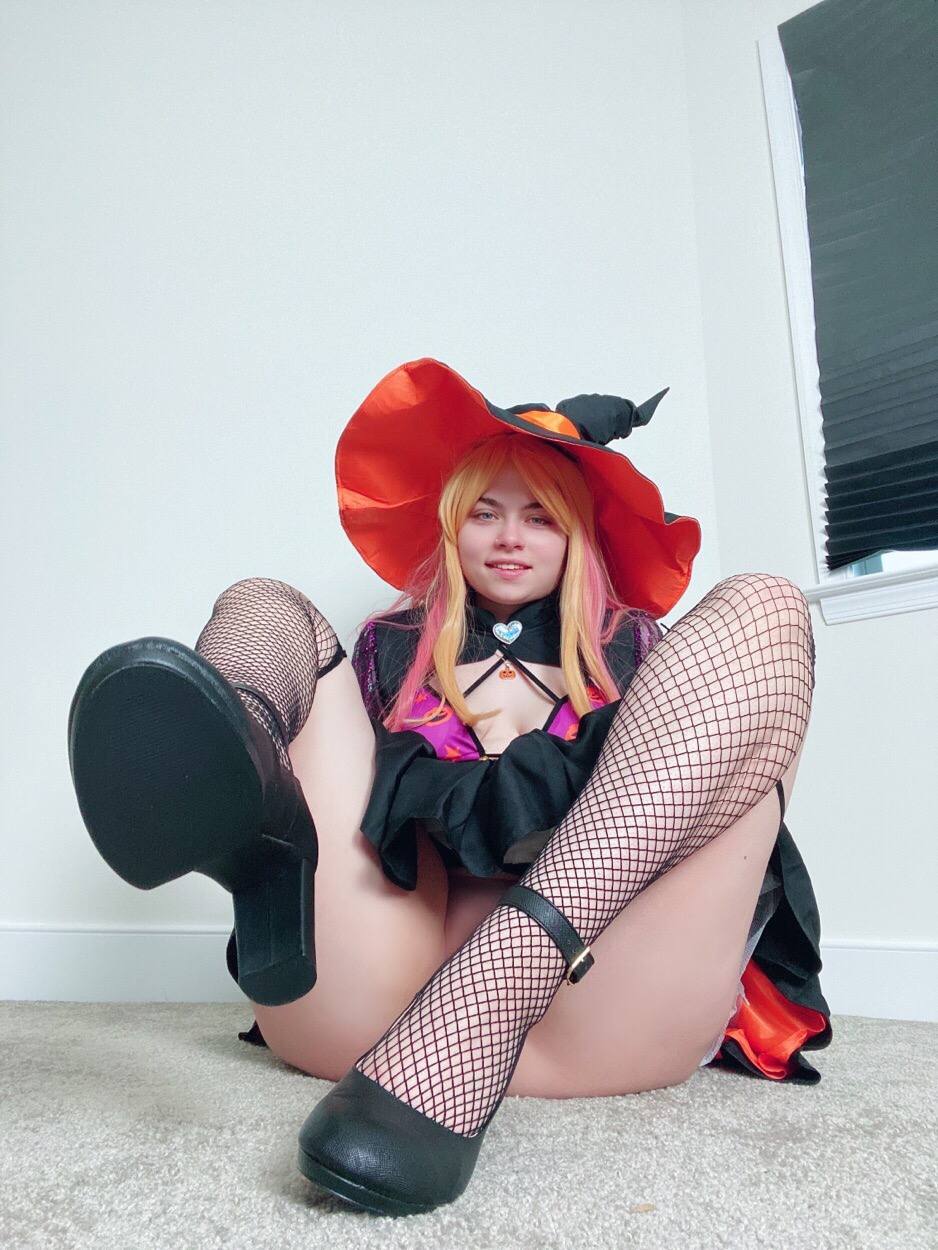 TwinTwitcherz (jessicatalystic - Low_Ad_988) + (Linneas_life_ - Linneas_Feet) Patreon Nude Leaks photo leak 388 of 641