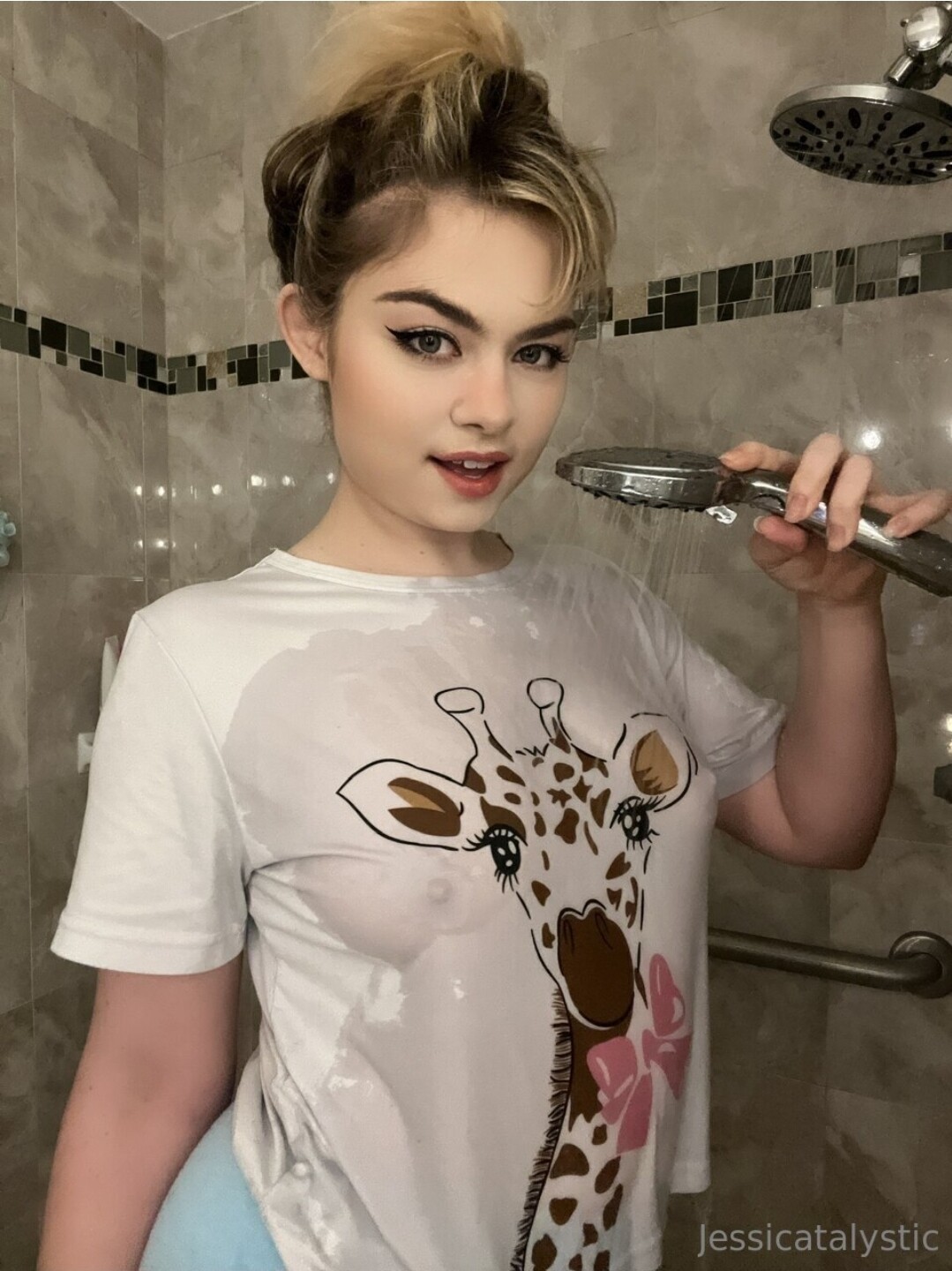 TwinTwitcherz (jessicatalystic - Low_Ad_988) + (Linneas_life_ - Linneas_Feet) Patreon Nude Leaks photo leak 125 of 641