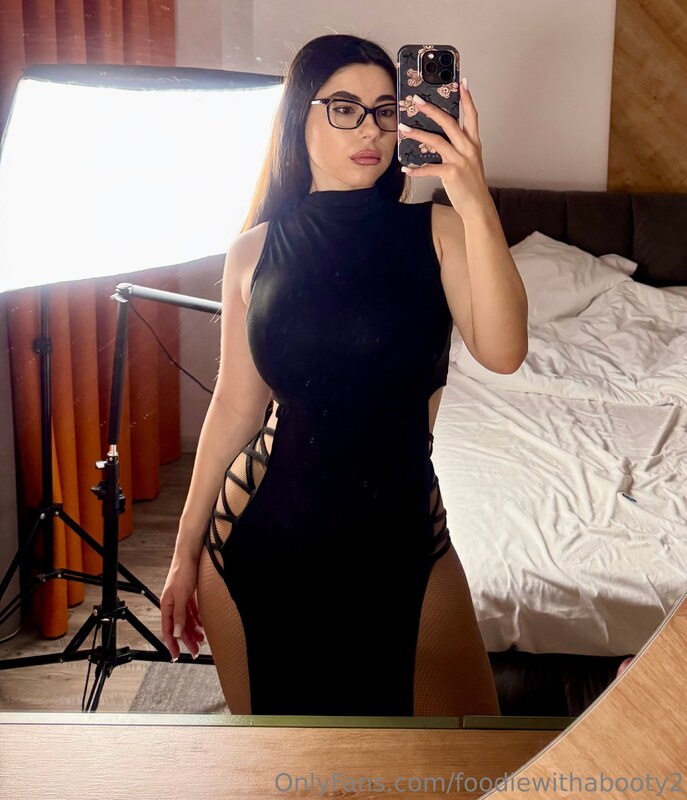 Naughtyrider69 / foodiewithabooty2 OnlyFans Nude Leaks photo leak 49 of 97