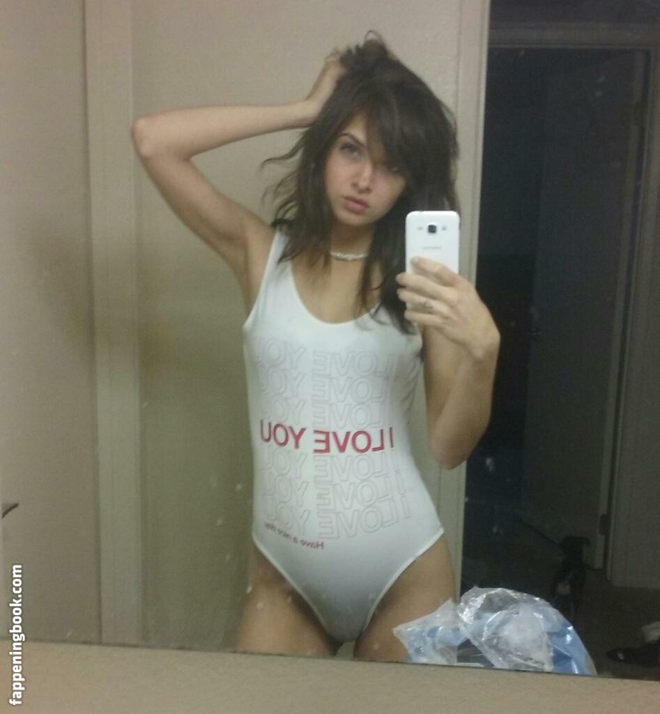 Zoey Kush Onlyfans Nude Leaked Photos photo leak 28 of 44