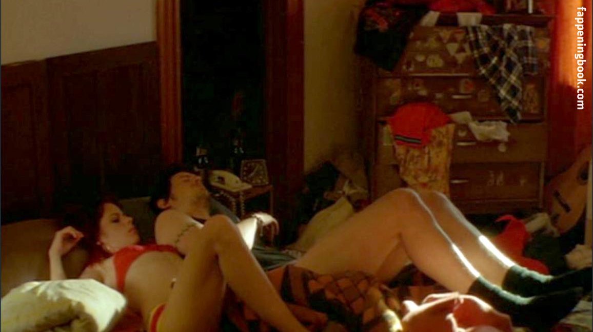 Fairuza Balk Onlyfans Nude Leaked Photos photo leak 43 of 49