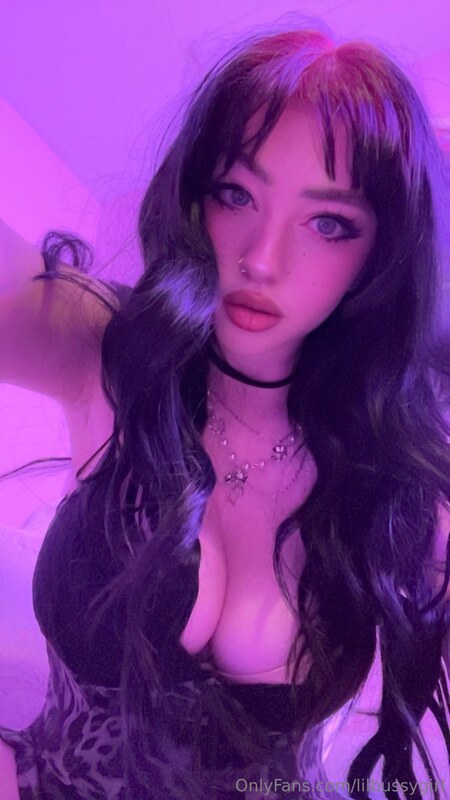 Lux Reid | lilbussygirl OnlyFans Nude Leaks photo leak 49 of 335