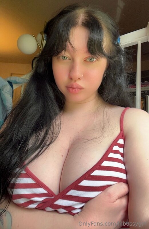 Lux Reid | lilbussygirl OnlyFans Nude Leaks photo leak 67 of 335