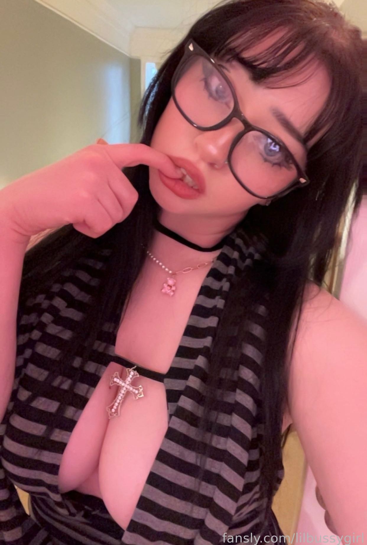 Lux Reid | lilbussygirl OnlyFans Nude Leaks photo leak 129 of 335