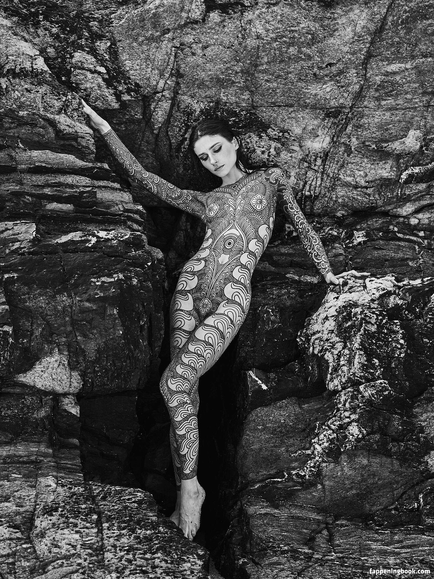 Noemie Doragon Onlyfans Nude Leaked Photos photo leak 27 of 46