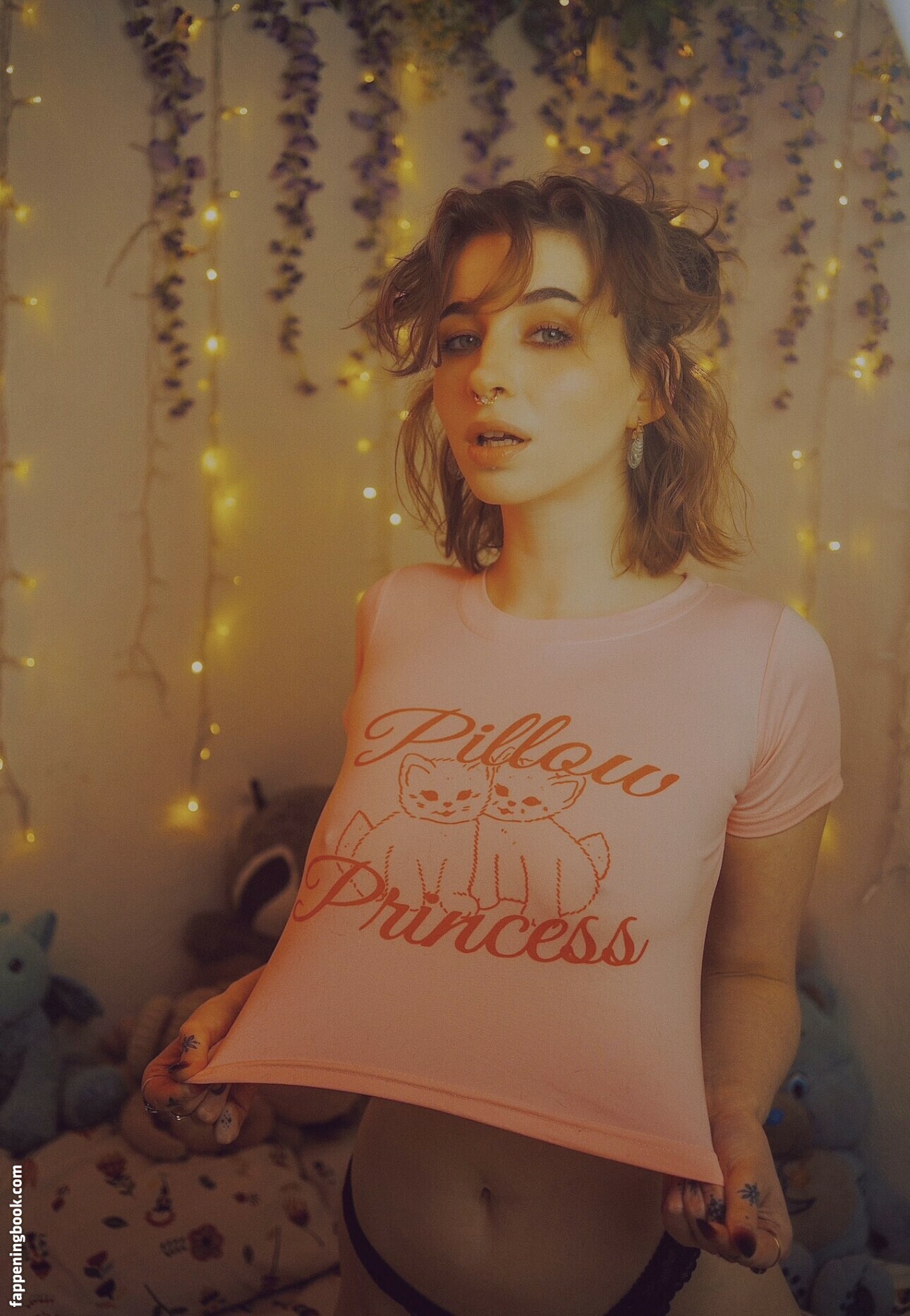 Pixie_pie Onlyfans Nude Leaked Photos photo leak 13 of 50