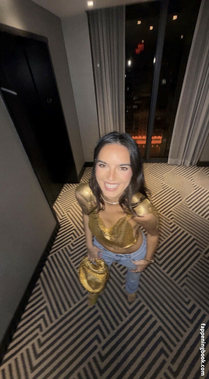 Natalie Mariduena Onlyfans Nude Leaked Photos photo leak 35 of 48