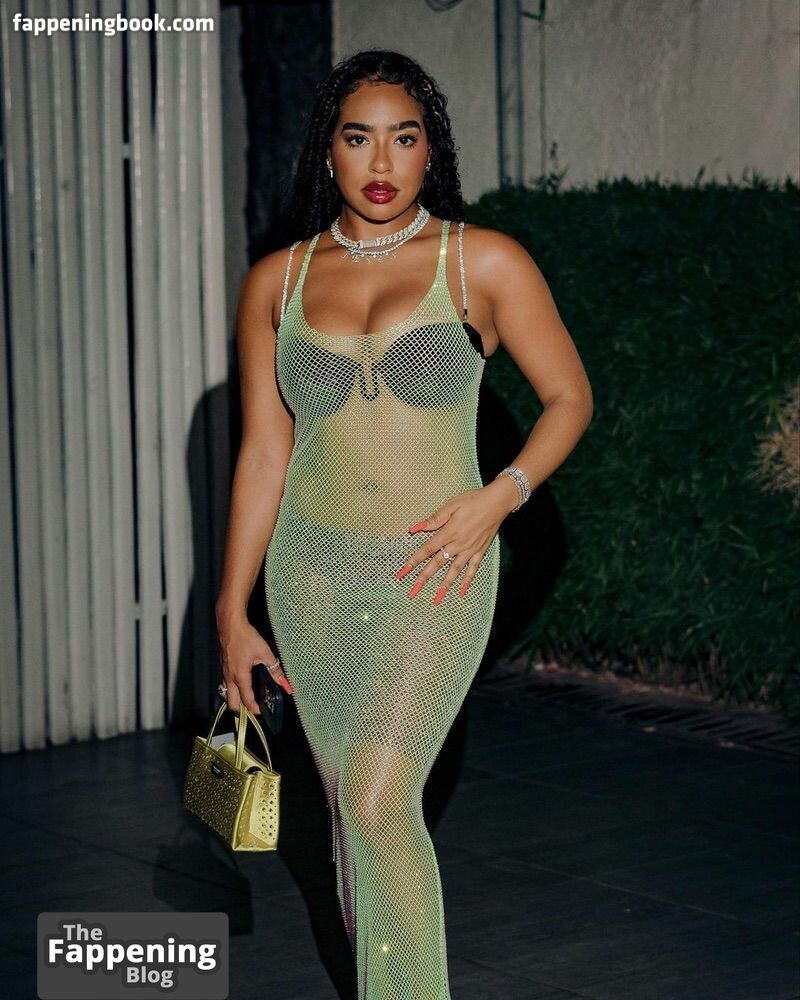 B. Simone Onlyfans Nude Leaked Photos photo leak 10 of 35