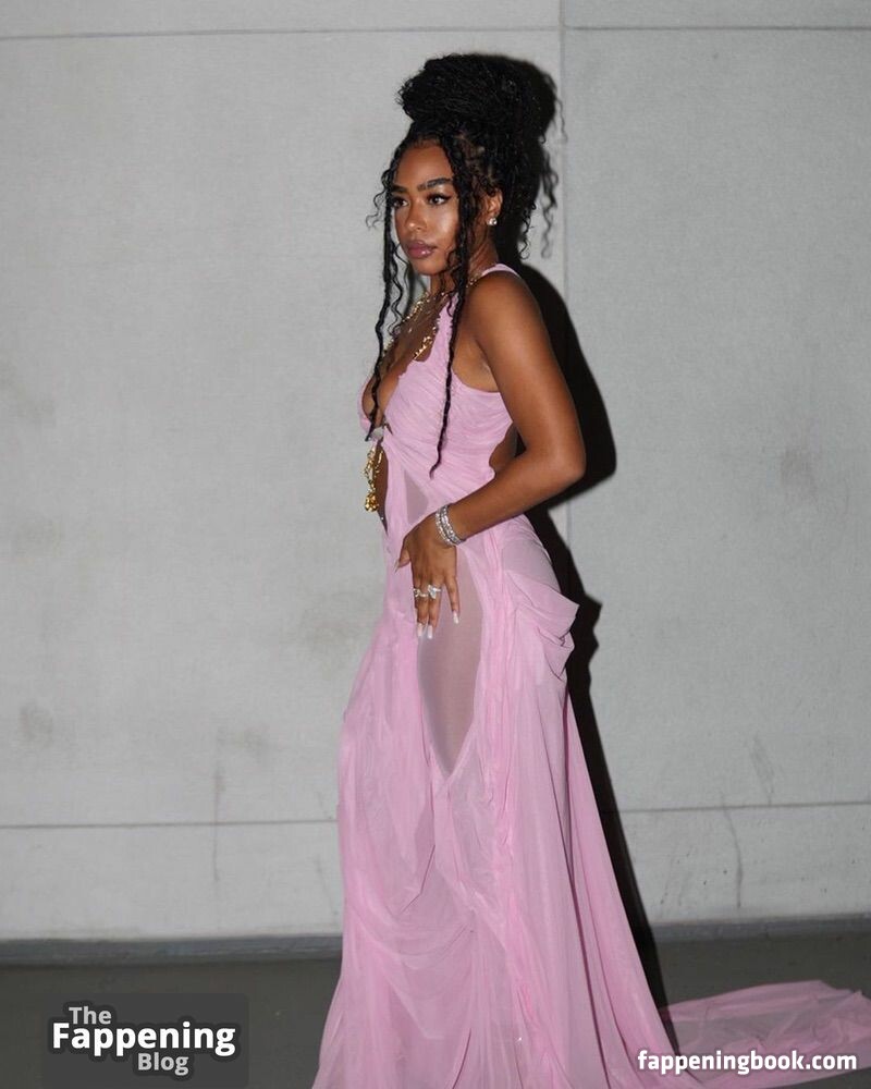 B. Simone Onlyfans Nude Leaked Photos photo leak 17 of 35