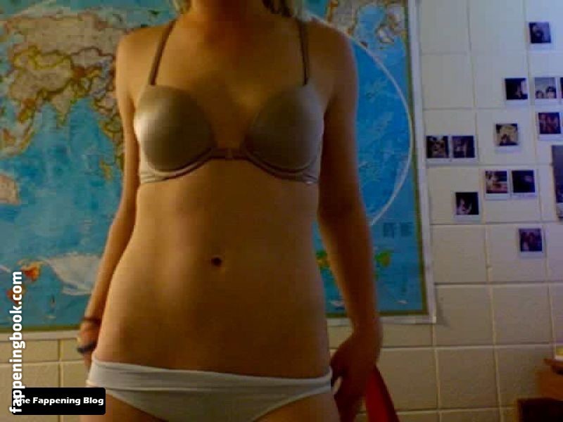 Jane Levy Onlyfans Nude Leaked Photos photo leak 47 of 49