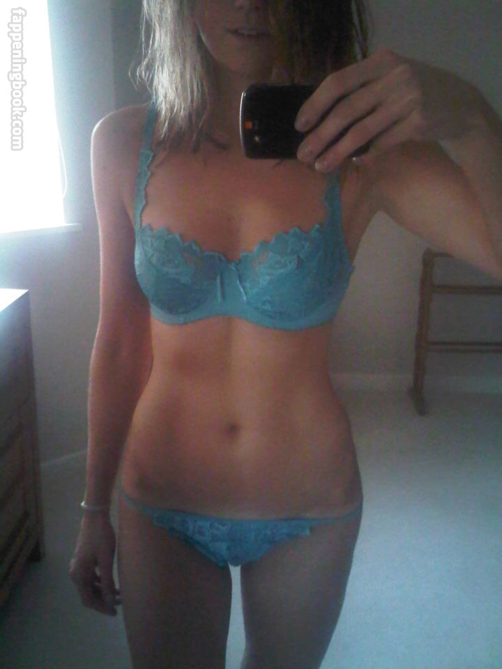 Susie Wolff Onlyfans Nude Leaked Photos photo leak 11 of 31