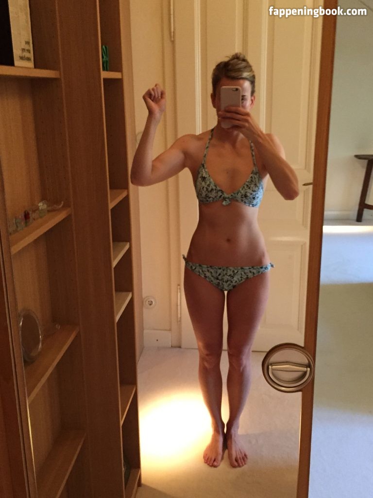 Susie Wolff Onlyfans Nude Leaked Photos photo leak 18 of 31
