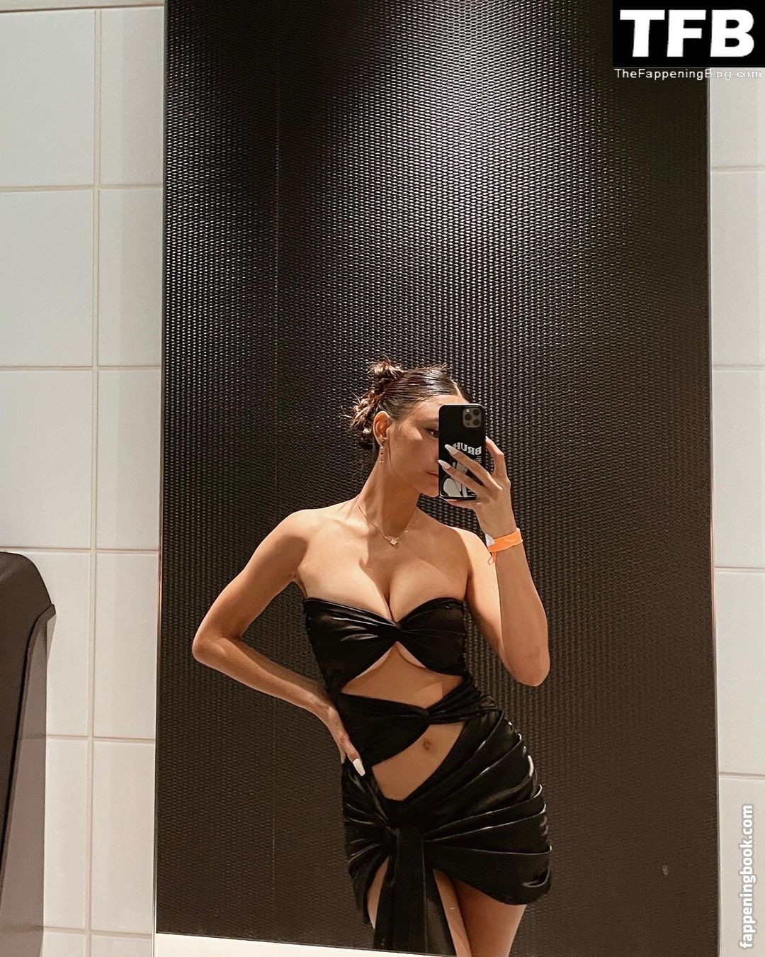 Ylona Garcia Onlyfans Nude Leaked Photos photo leak 44 of 49