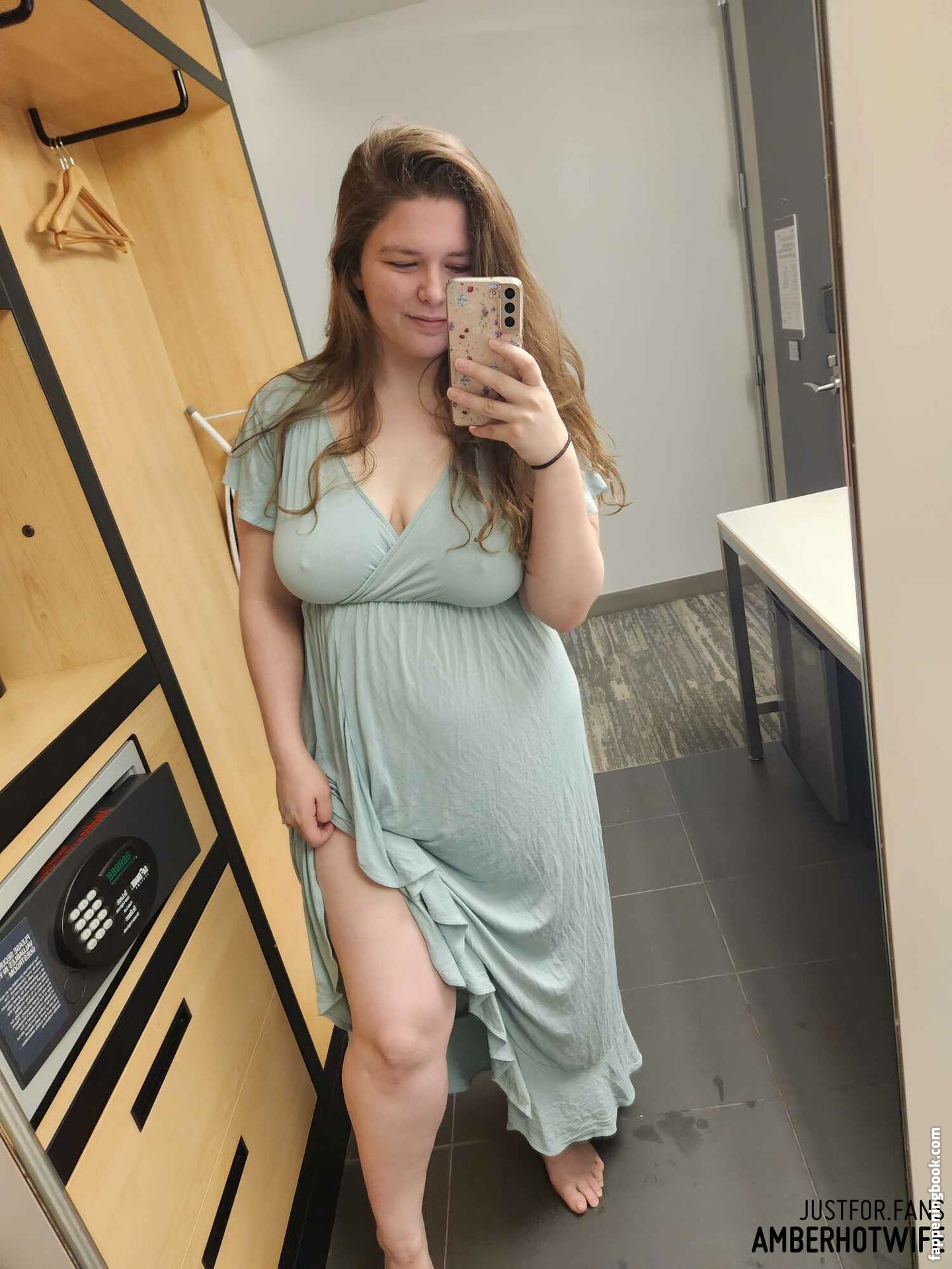 Swingerwanabe Onlyfans Nude Leaked Photos photo leak 3 of 50