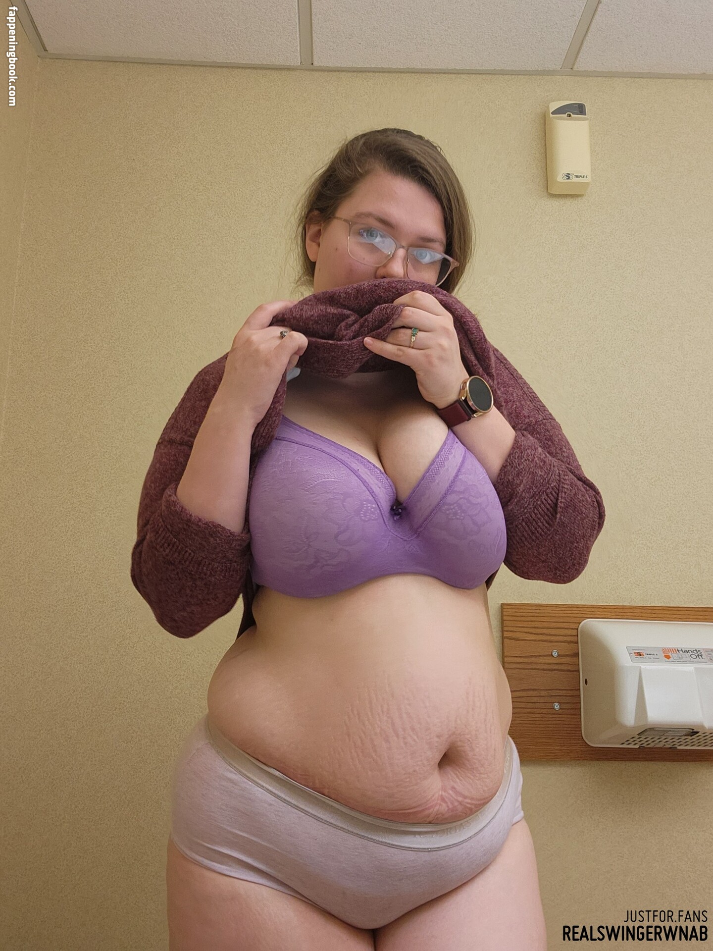 Swingerwanabe Onlyfans Nude Leaked Photos photo leak 47 of 50