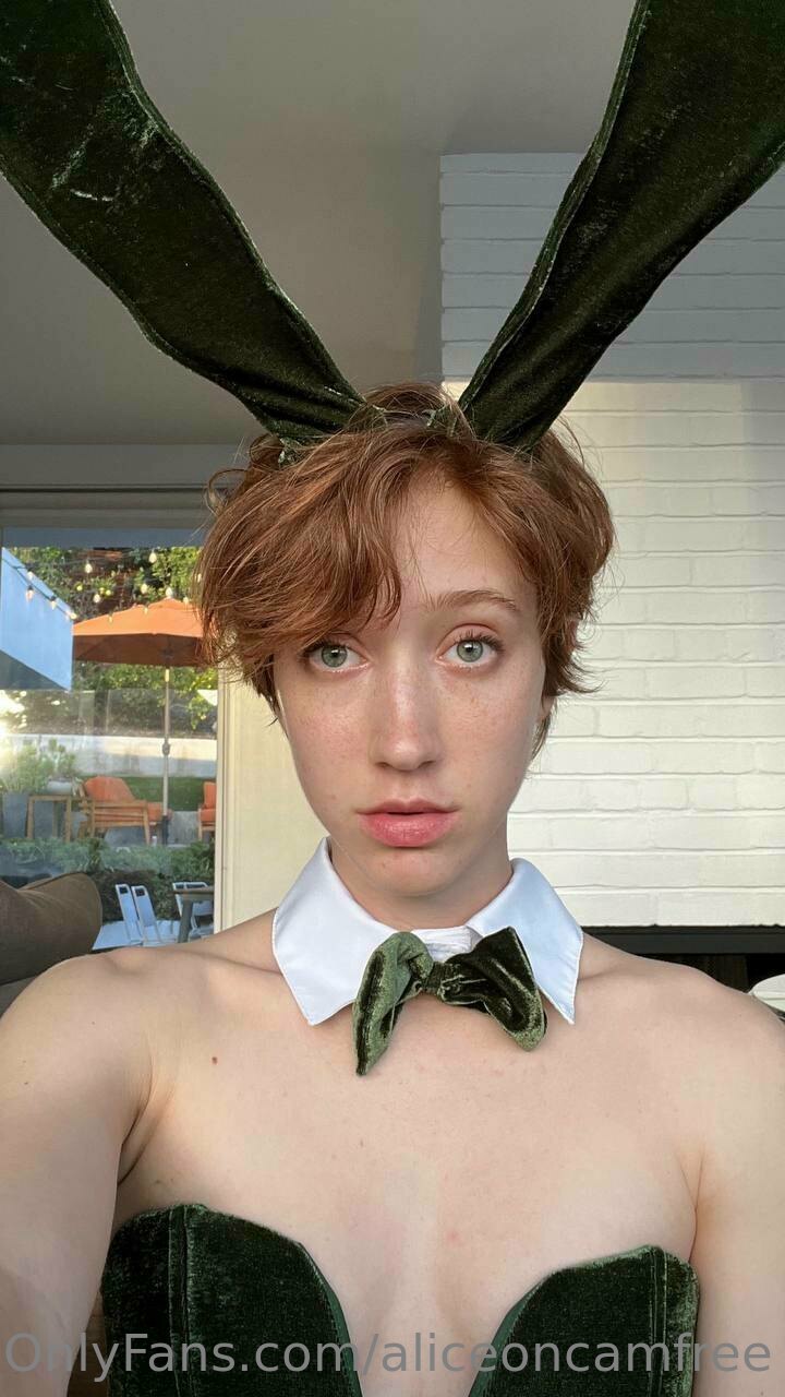 Alice White / AliceOnCam OnlyFans Nude Leaks photo leak 188 of 879