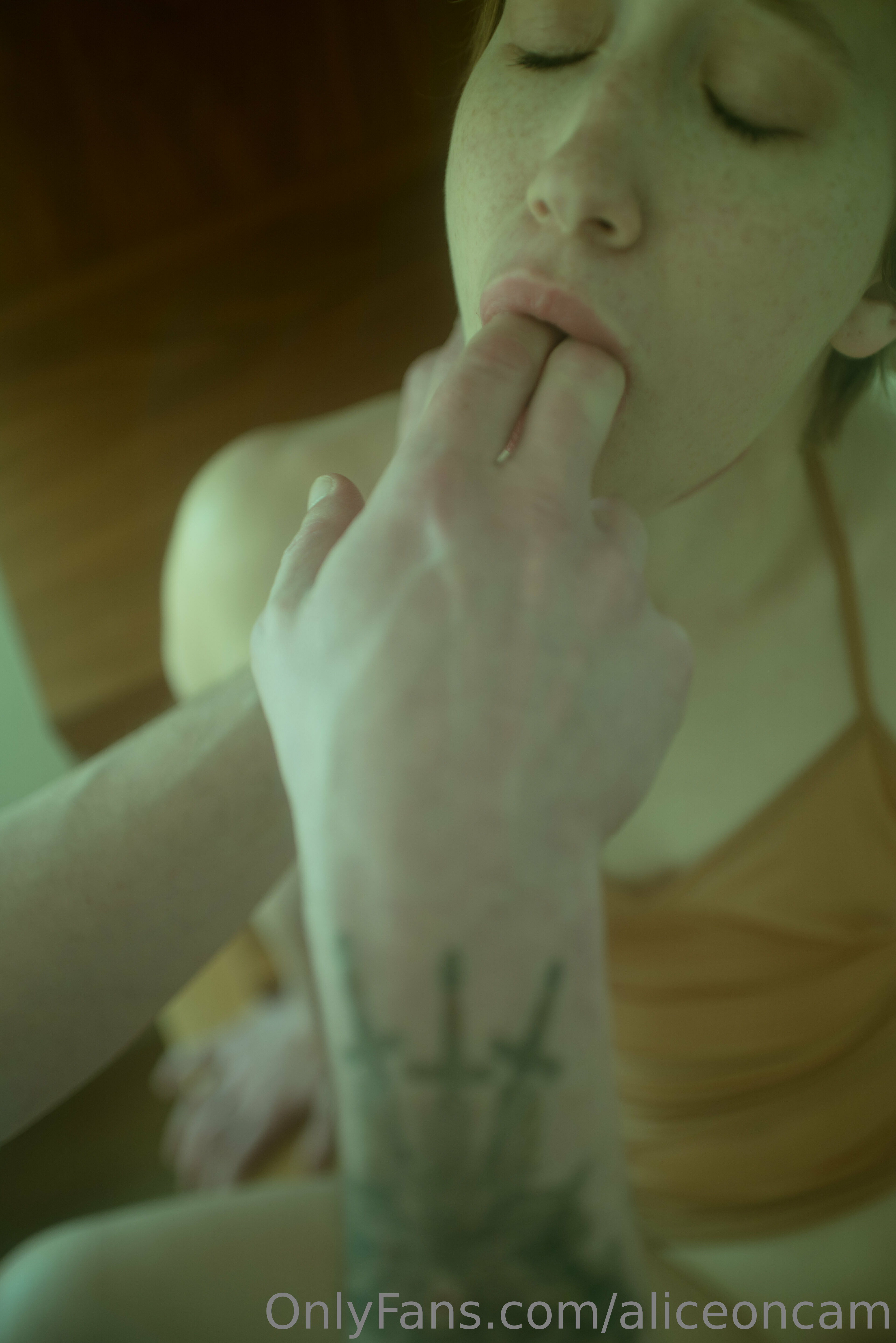 Alice White / AliceOnCam OnlyFans Nude Leaks photo leak 248 of 879