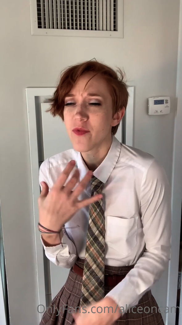 Alice White / AliceOnCam OnlyFans Nude Leaks photo leak 645 of 879