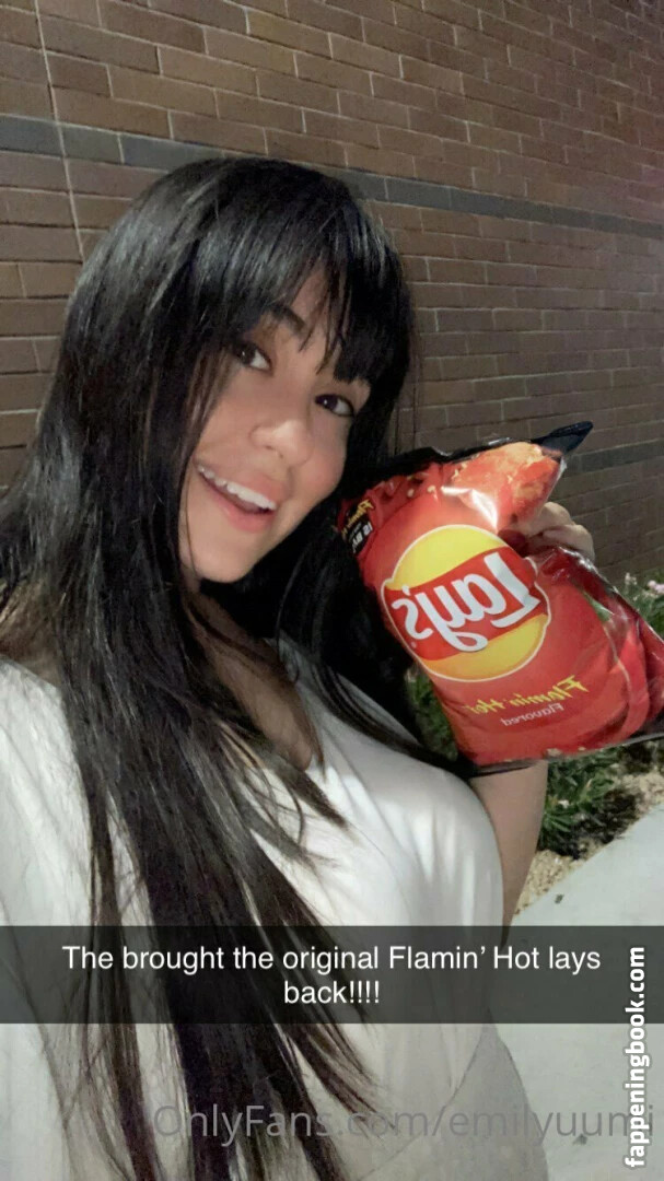 Emilyuumi Onlyfans Nude Leaked Photos photo leak 1 of 28
