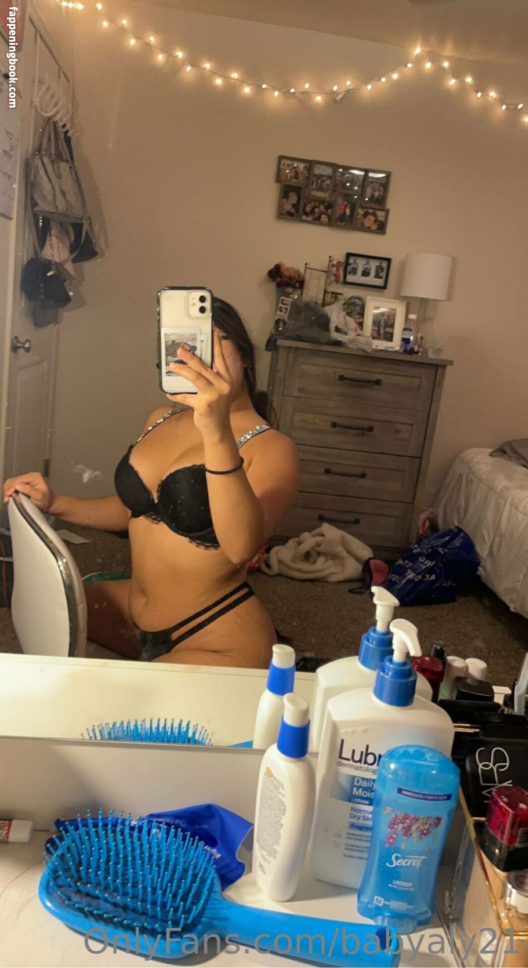babyaly21 Onlyfans Nude Leaked Photos photo leak 20 of 27