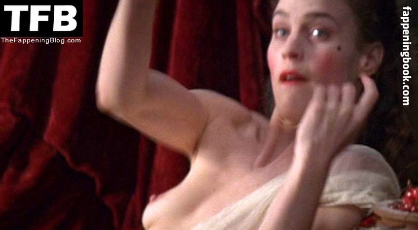 Robin Wright Onlyfans Nude Leaked Photos photo leak 18 of 47