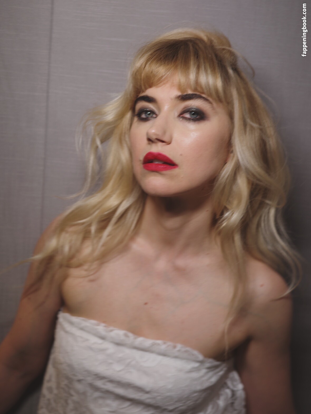 Imogen Poots Onlyfans Nude Leaked Photos photo leak 23 of 50