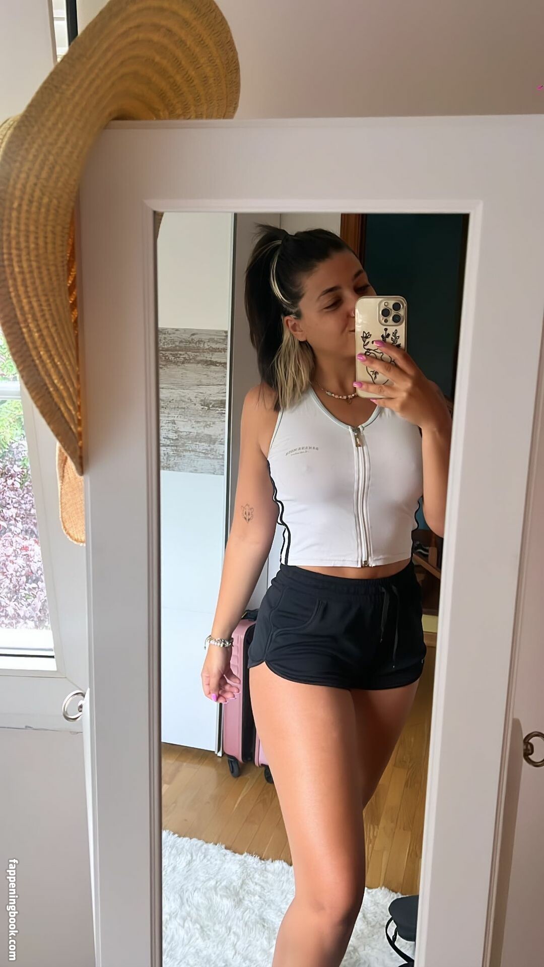Marta De Lola Onlyfans Nude Leaked Photos photo leak 23 of 47